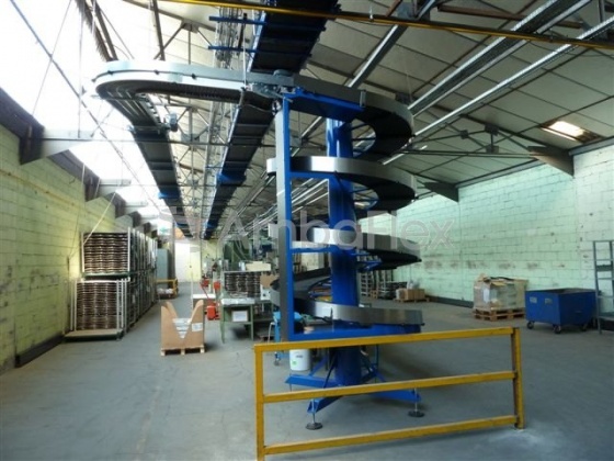All-purpose spiral conveyor for medium to large products